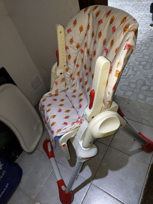 Cadeira de refeição e espreguiçadeira