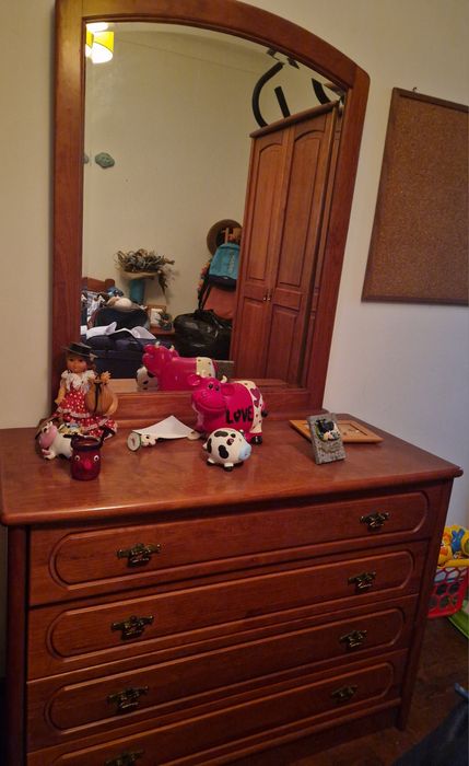 Quarto  completo  em pinho mel