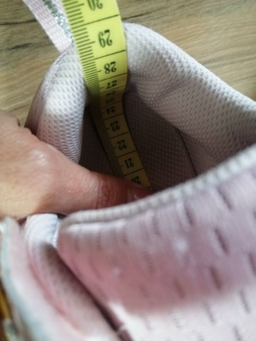 Sneakersy skechers 36