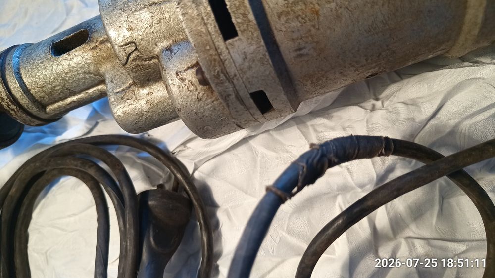PRCa-15 – zabytkowa wiertarka elektryczna, sprawna