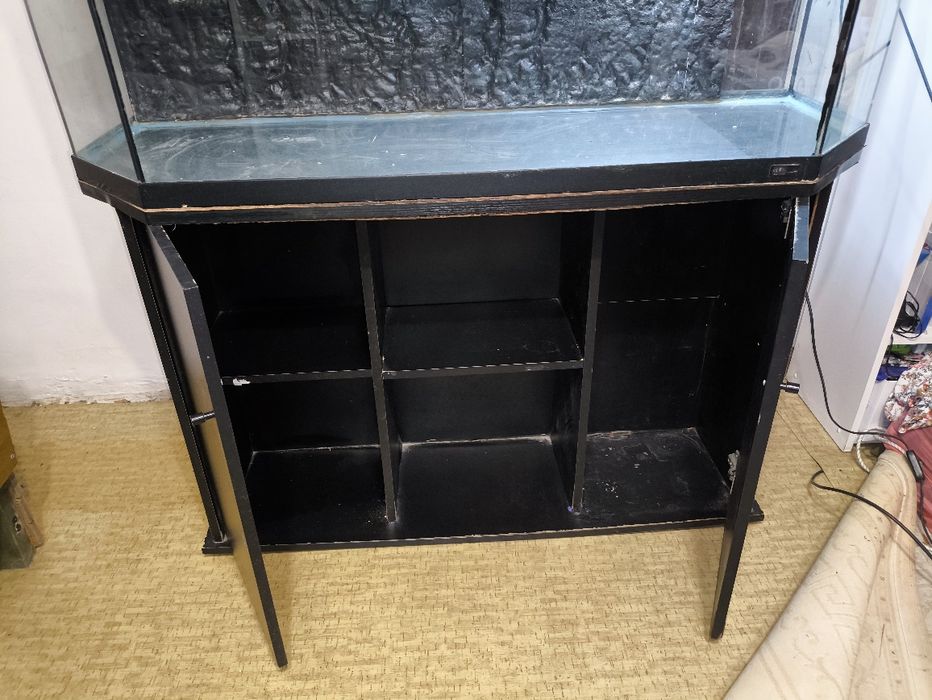 Akwarium JUWEL ok. 200 l. z szafką  120x40x50