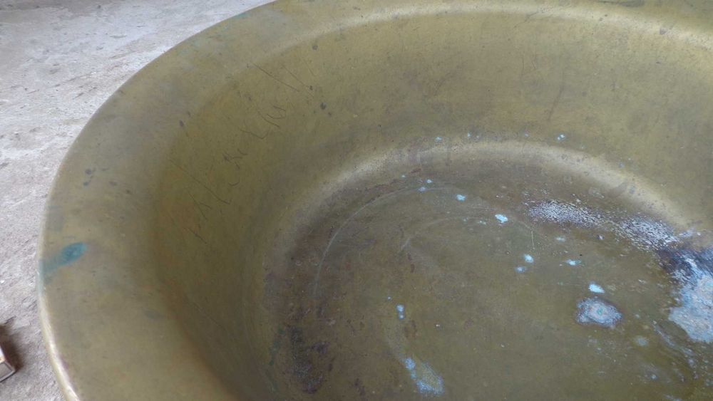 Миска - таз (брондза)