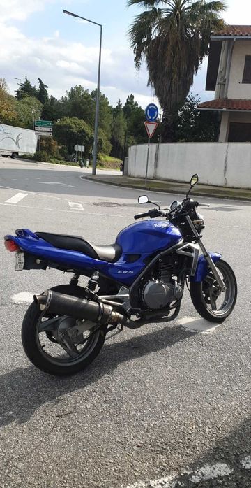 Kawasaki E R 5 500cc