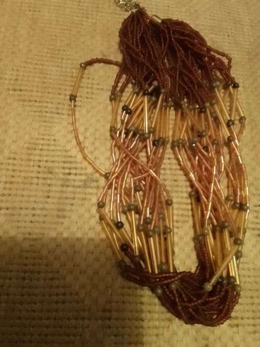 Peças tudo a 3 euros proveitem