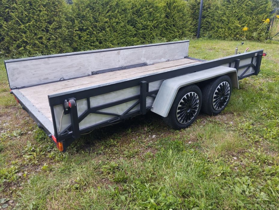Przyczepa dwuosiowa 384x170cm na kat.B