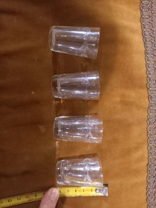 Cálices de licor vidro antigo lapidado