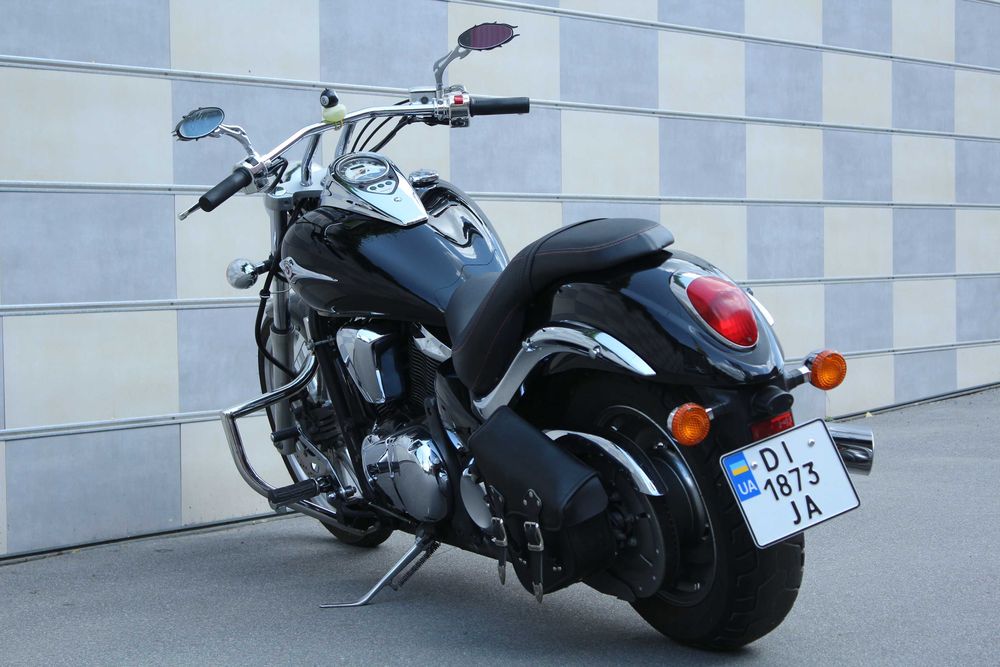 Kawasaki VN900 Custom