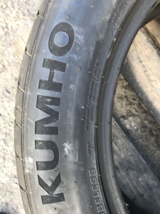 Kumho 235/55r19 пара резина шини б/у склад оригінал літо