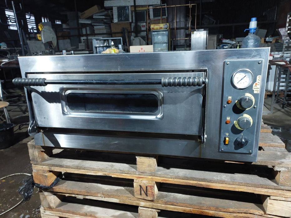 Продам Б/У печь для пиццы it Pizza.