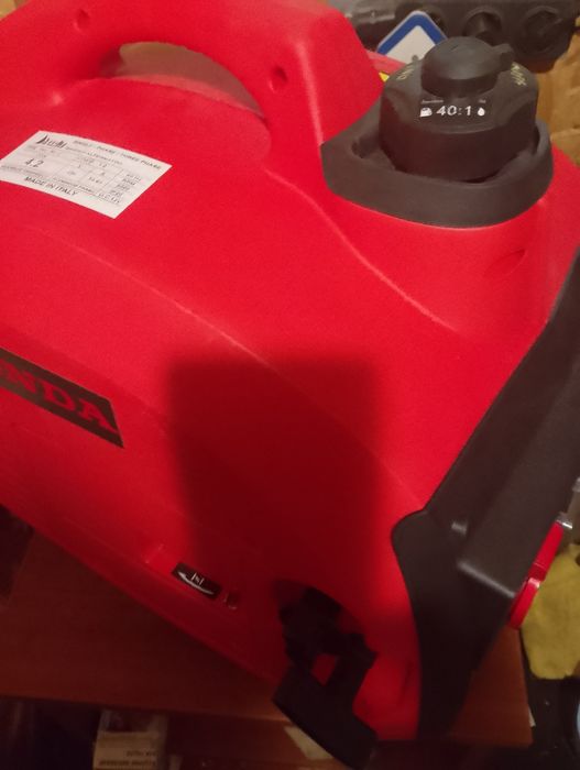 Генератор DW 2500 Італія