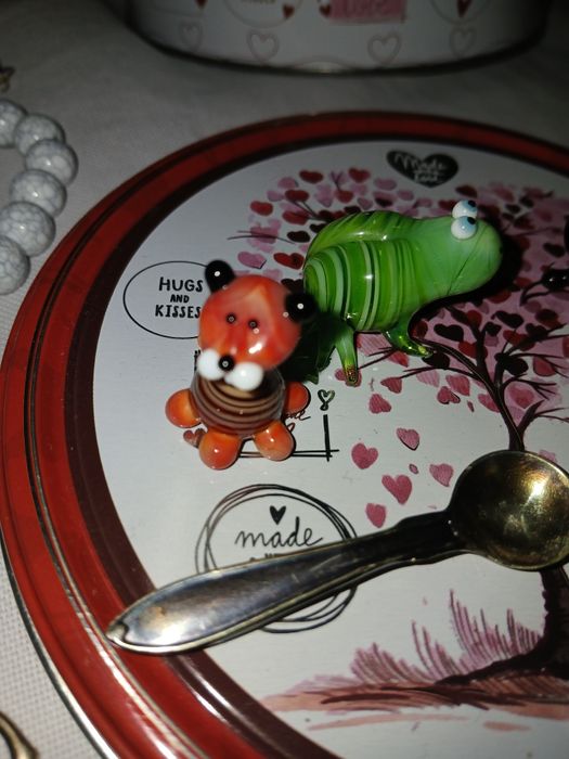 piękny prezent miniaturowe figurki ze szkła