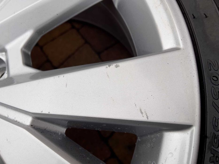 3641. Koła letnie Seat Ibiza Arona oryginalne 5x100 ET48 205/55/17