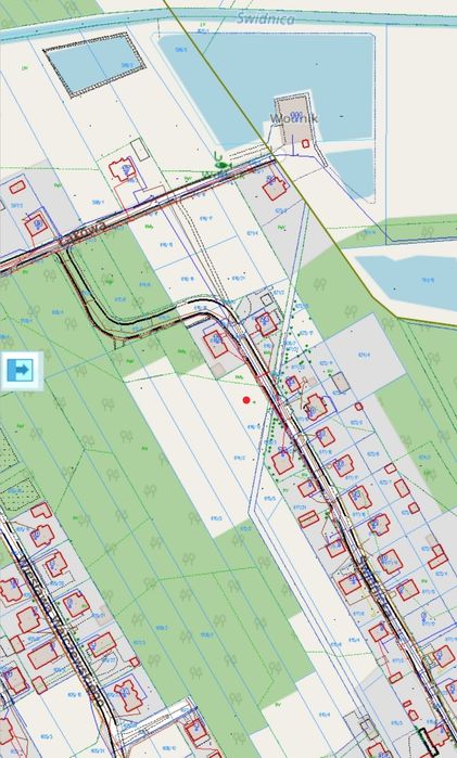 Atrakcyjna działka budowlana 900 m² | Przy drodze | Media w drodze | Naturalny teren - Widok 3