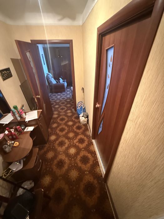 Здам 2 кім по Ватутіна
