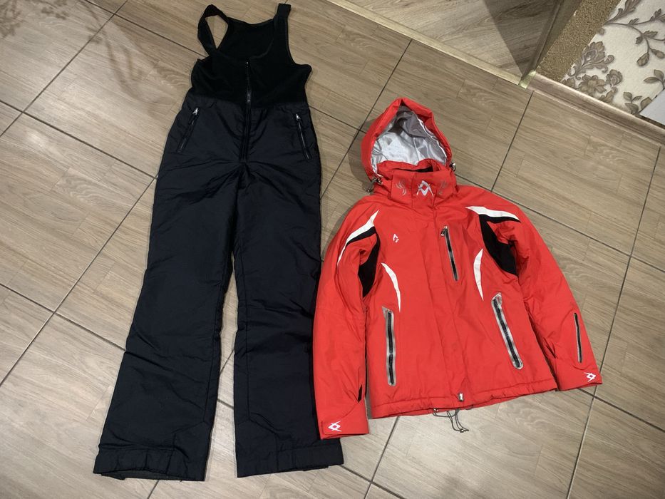 Жіночий  лижний костюм