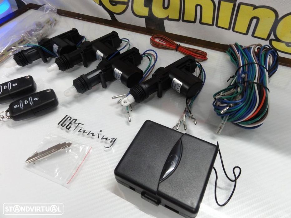 Kit fecho central universal + 4 pistolas + 2 comandos com chave retrátil tipo Audi / VW