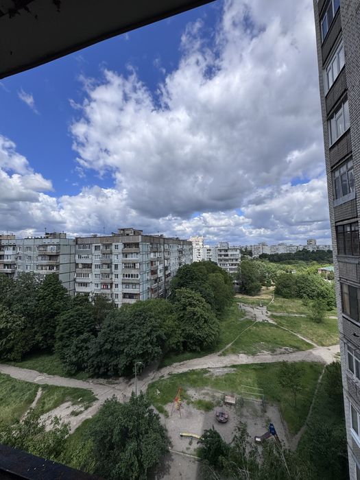 Продается  2 х комн. квартира Хортицкий район