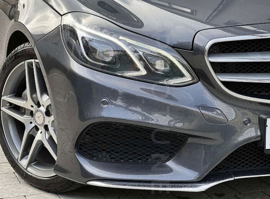 Бампер передний AMG решетка Mercedes E-Class W212 Рестайлинг