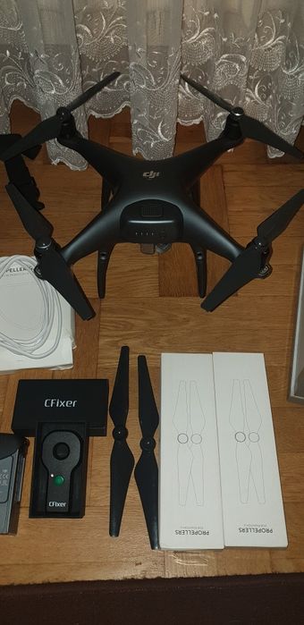 Dji phantom 4 Pro obisdian + 3 baterii+tablet