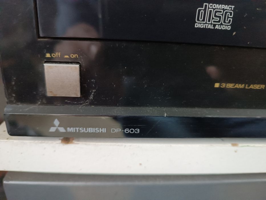 Vendo leitor de CD Mitsubishi