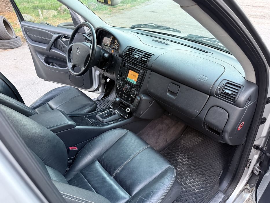 Продам Mercedes-Benz ML 400 2005 4.0 D