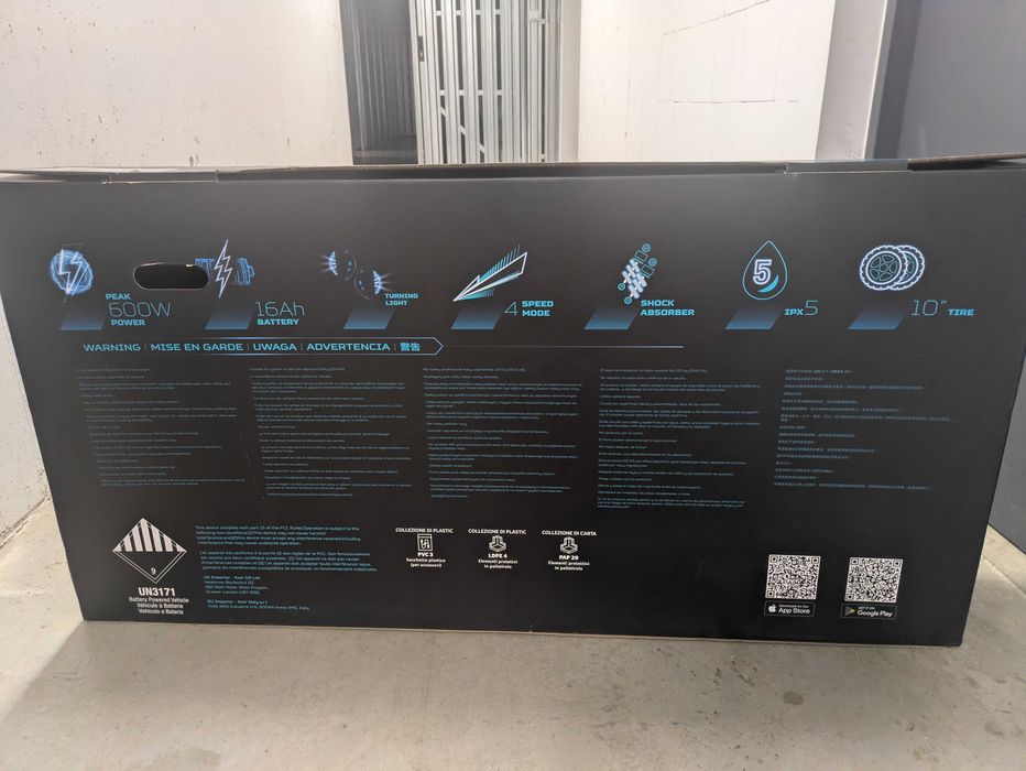 Продаю електричний самокат
ACER PREDATOR Electric Scooter Series 5