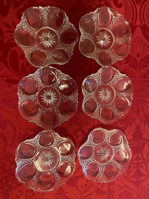 Pratinhos para doce, em vidro antigo trabalhado, novos