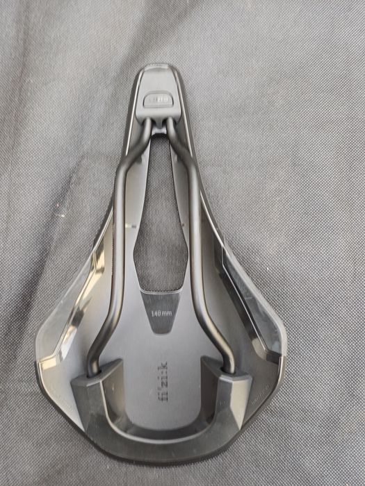 Fizik Vento Argo R3