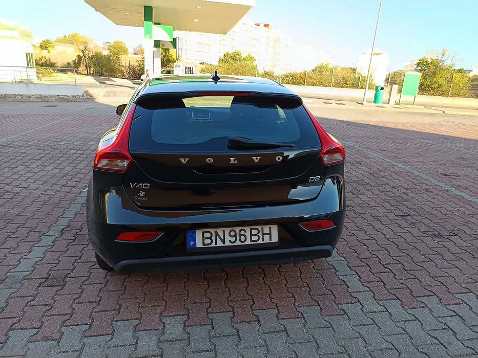 Carro Volvo V40 D2 — photo 5