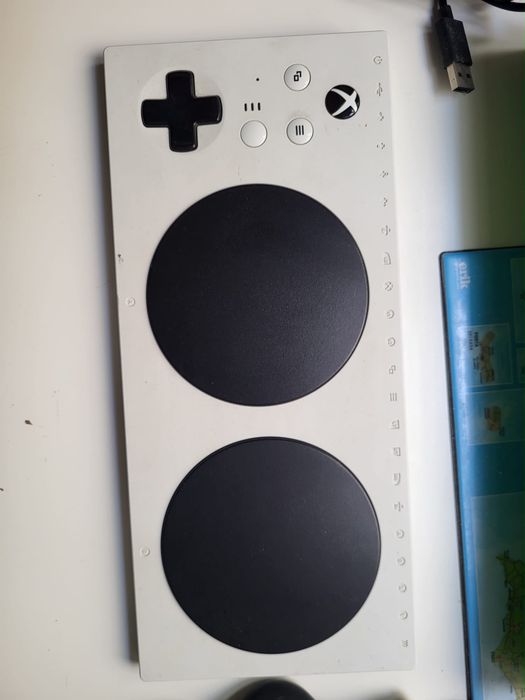 X Box adaptative controller