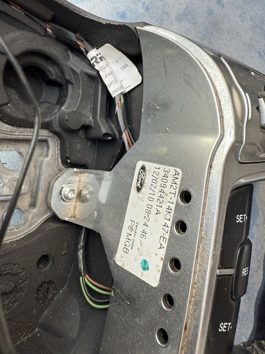 Przyciski tempomat Ford Galaxy mk3 S-max Mondeo mk4 kierownica