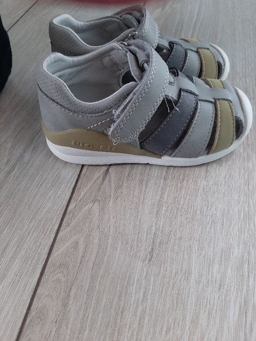 Sandałki chłopięce