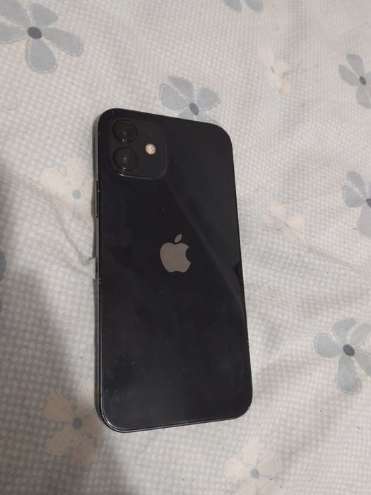 Iphone 12 128GB.