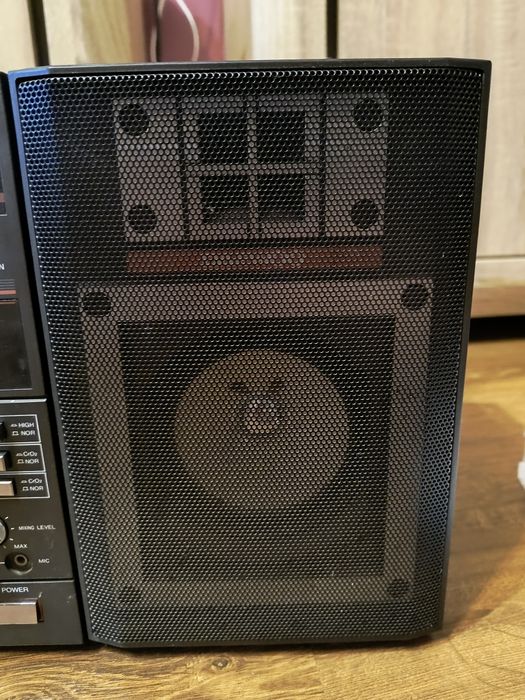 Radiomagnetofon daewoo z radiem i tv av-310