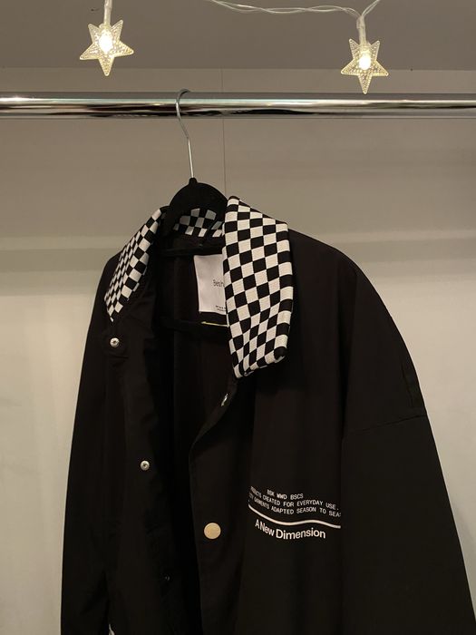 Чоловіча вітровка Bershka