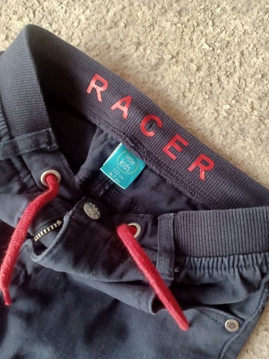 Spodnie  chłopięce.