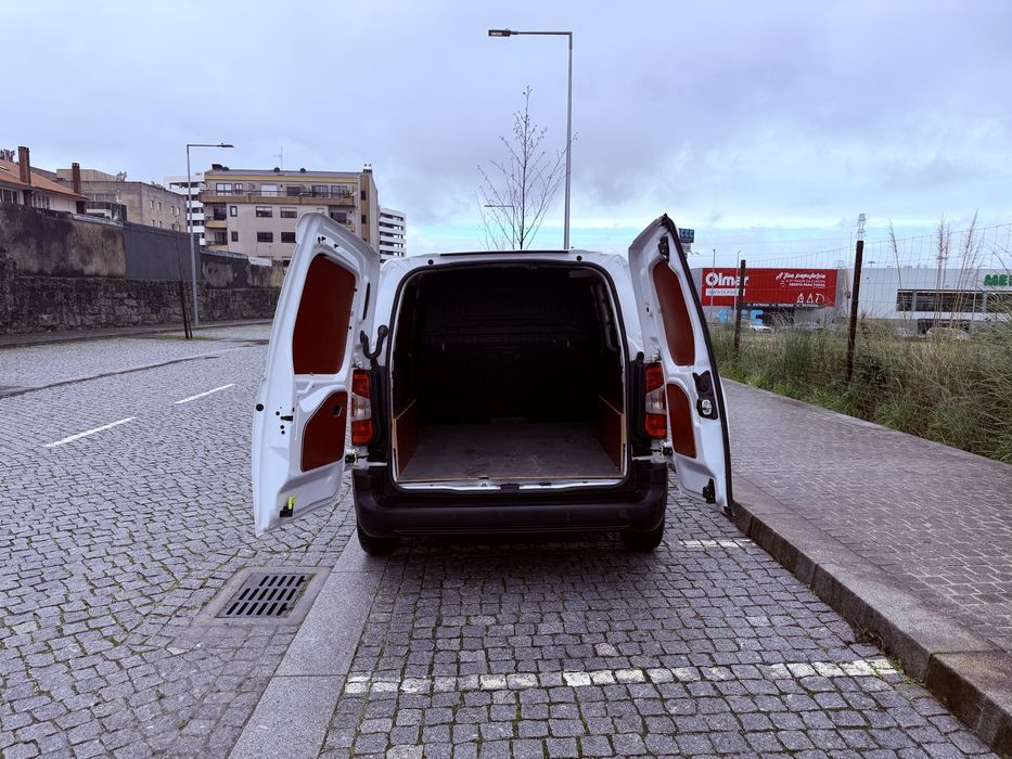 Citroen Berlingo - 2019 - 1.6 HDi - 3 Lugares - Peugeot Partner