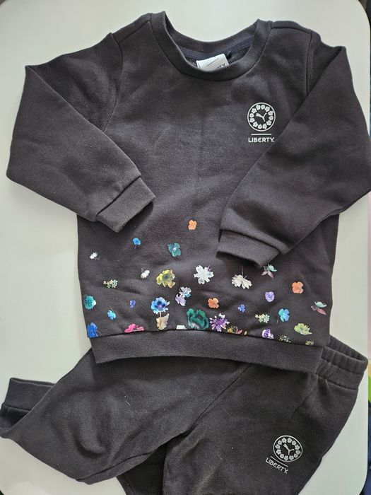 Дитячий костюм для дівчинки