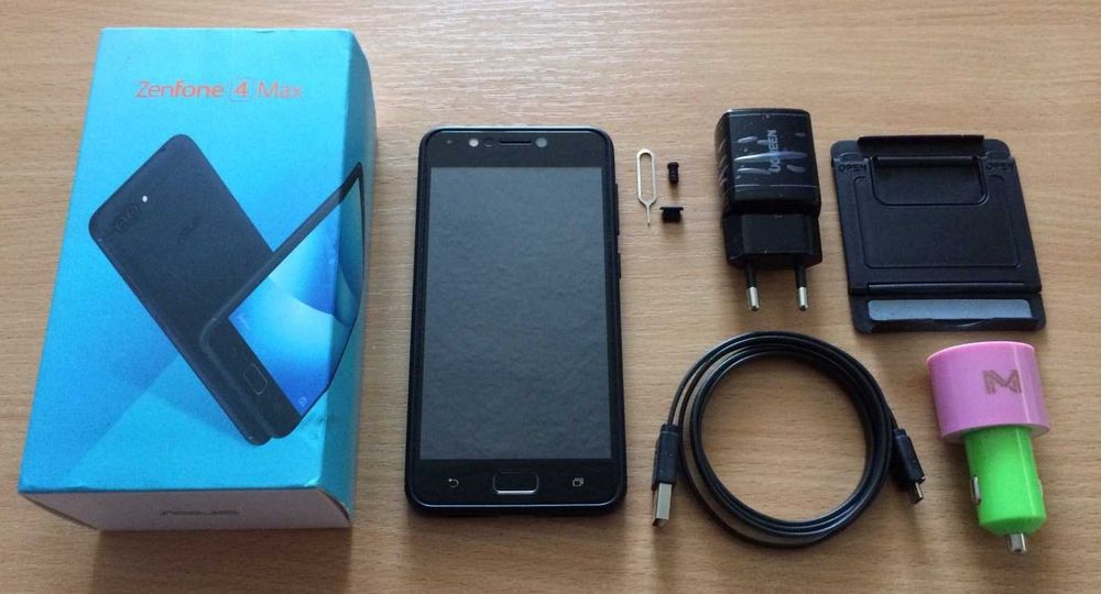 Cмартфон ASUS Zenfone 4 Max (ZC520KL)