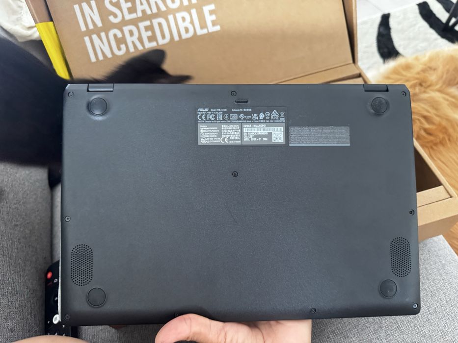 Notebook ASUS    Muito bem conservad