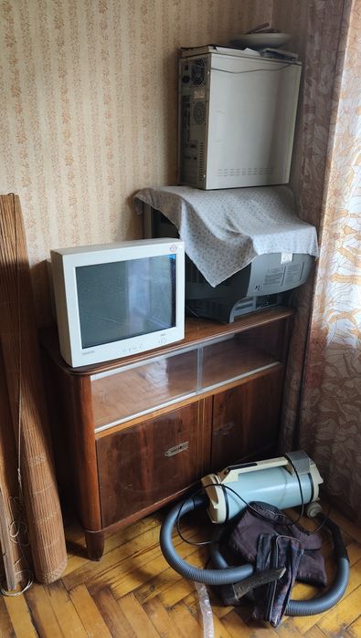 Отдам даром меблі.Самовивіз