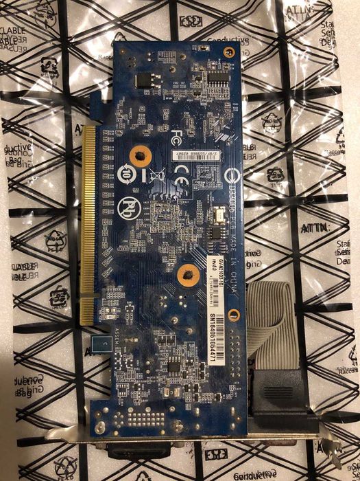 Продам Відеокартку GIGABYTE GeForce 210 1 GB Rev. 6.0 як Нова