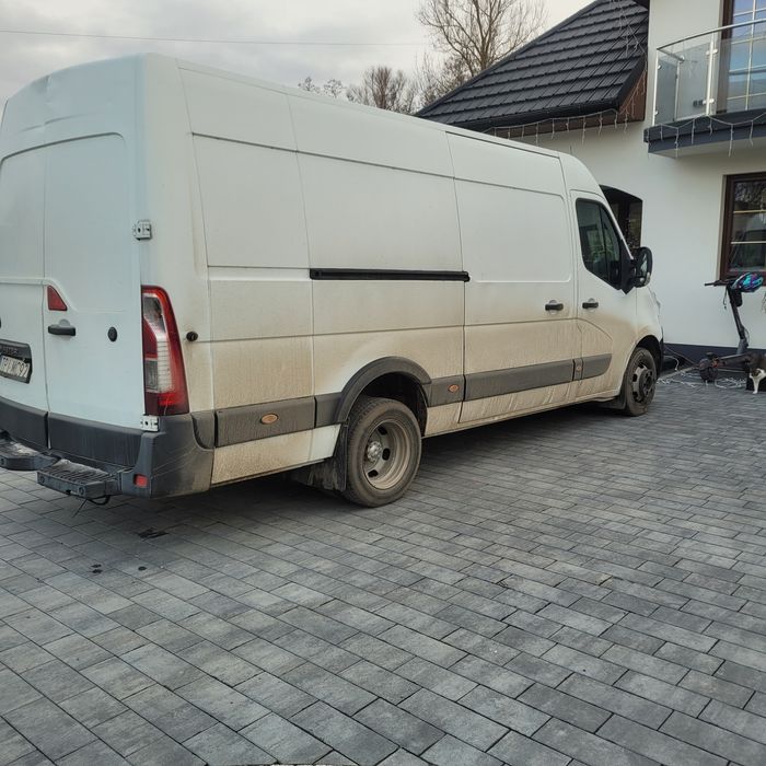 Reno Master 2.3 150koni  z roku 2014 na bliźniaku