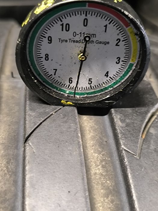 Opony trocmax privilo 225/35/20 para