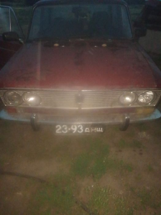 Продам ВАЗ-2103.