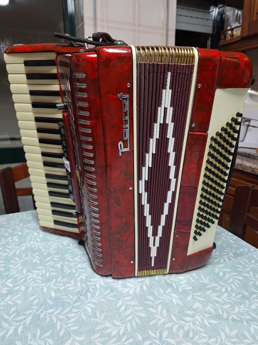 Acordeão/ Acordeon