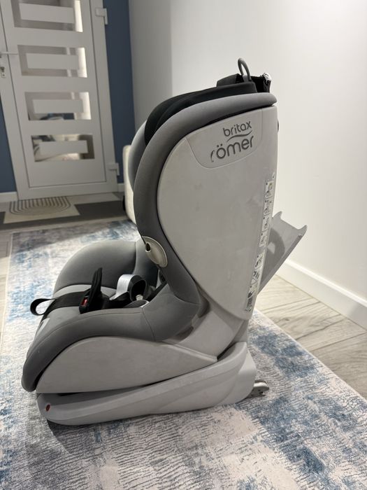 Автокрісло Britax Romer 9-18 кг.