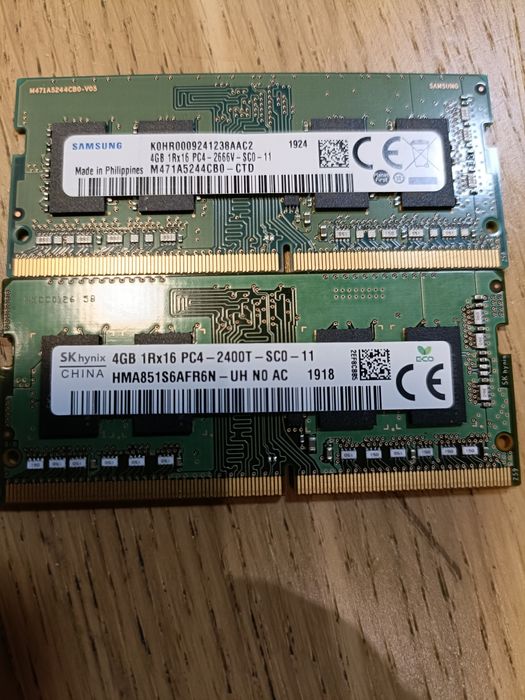 Pamięć RAM DDR4

dwie sztuki
