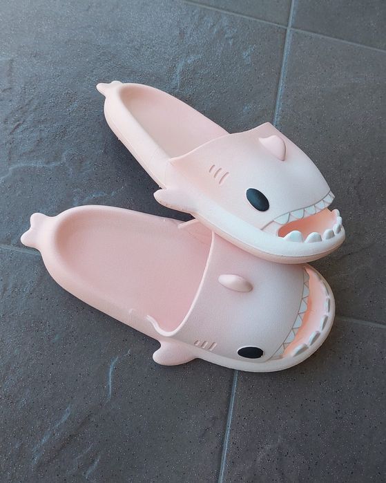 Klapki rekiny Shark Slippers ombre r 36 Nowe