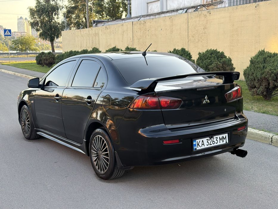 ланцер 10 2,0 газ бенз